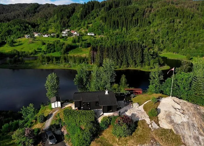 Lite Hus 40 Minutter Unna Bergen Bjorkheim